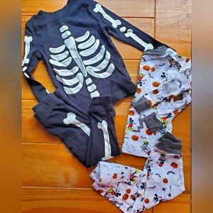 👶5/$15 Halloween PJ Bundle - 18 month
